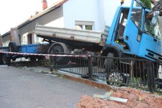 Verkehrsunfall mit LKW in der Kunzeckstraße 