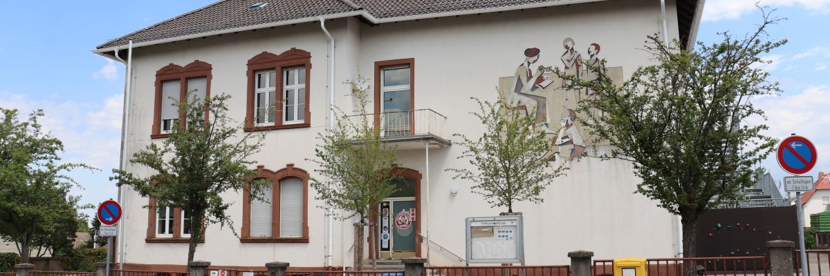 Grundschule Gersbach Außenansicht 