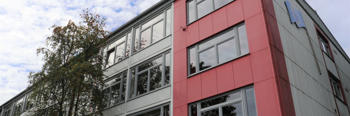 Grundschule Robert Schuman Außenansicht 