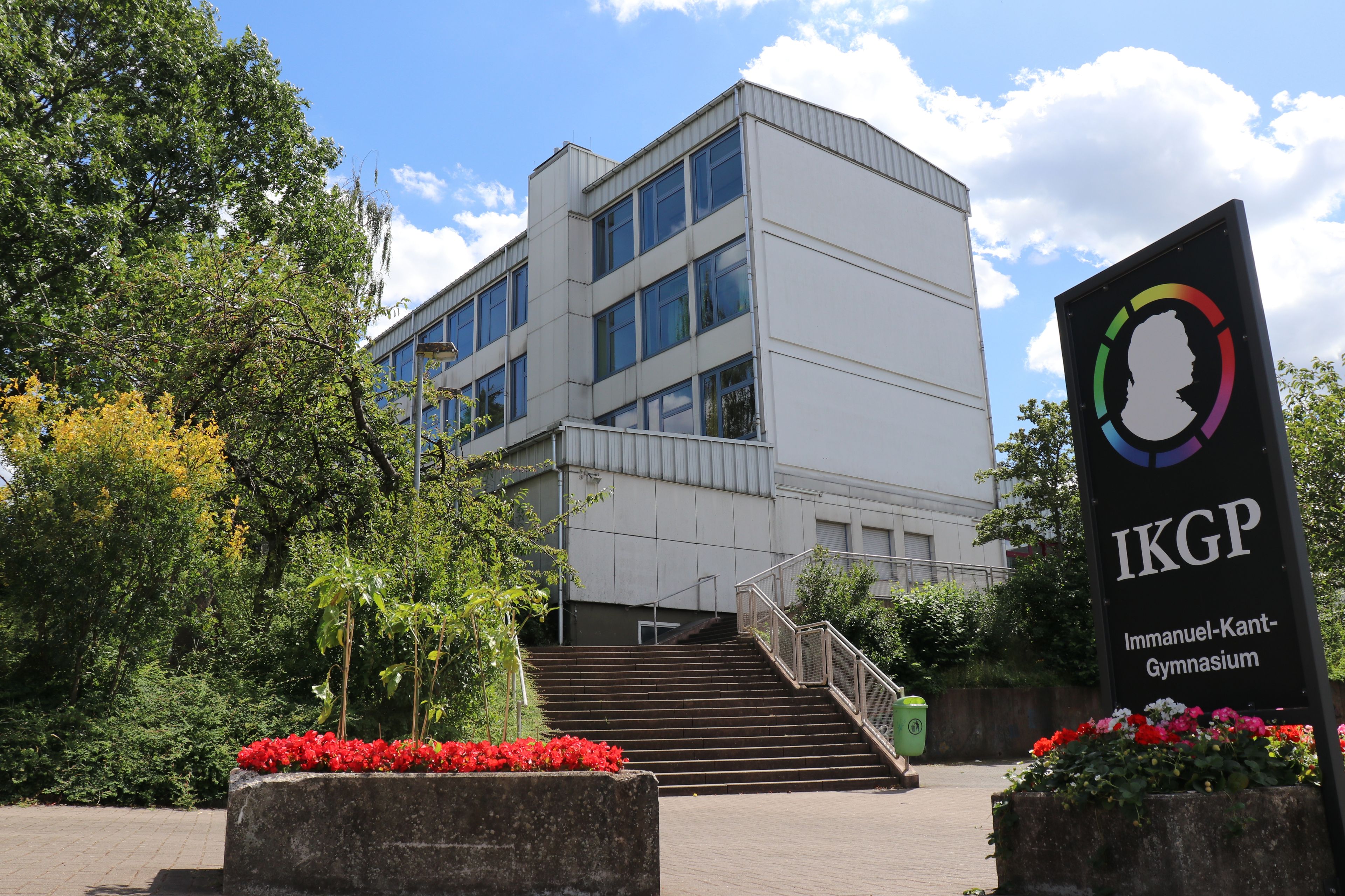 Immanuel-Kant-Gymnasium Außenansicht 