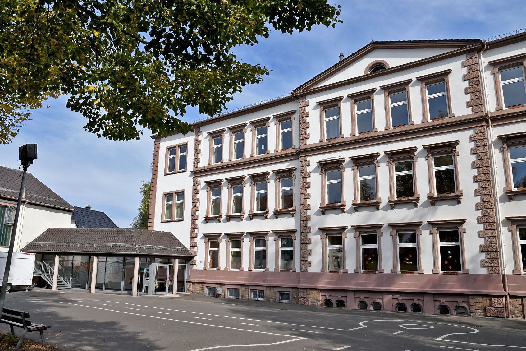Matzenbergschule Außenansicht 