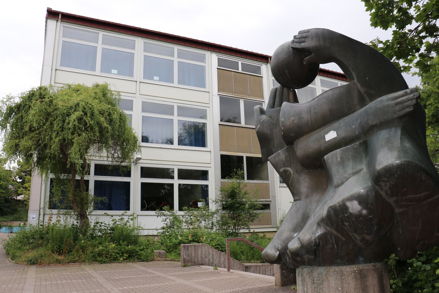 Realschule Plus Kirchberg Realschule Plus Kirchberg Außenansicht
