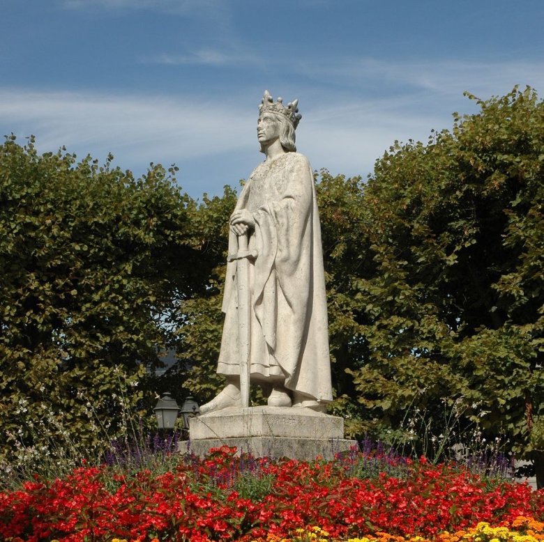 Statue in einem Park