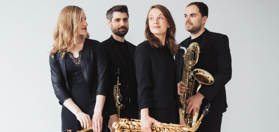 Das renommierte Münchner Ensemble Arcis Saxophon Quartett gestaltet das Abschlusskonzert der Projekttage „Hör mal – Klassikmusik und Malerei“ am 27. Februar im Forum Alte Post 