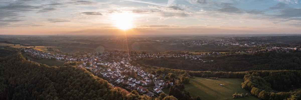 Blick über Pirmasens von Erlenbrunn aus mit der Drohne
