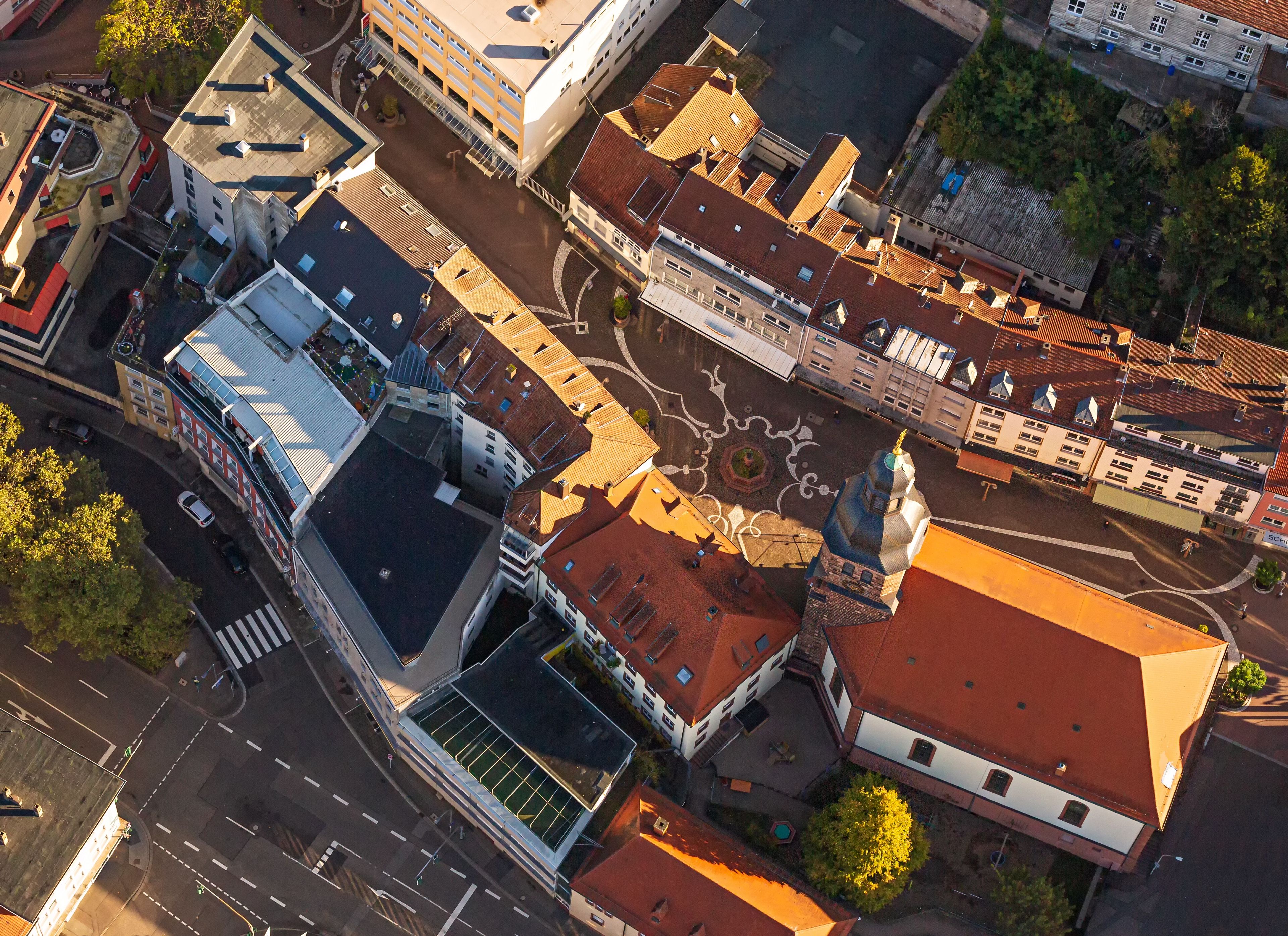 Fußgängerzone Schusterbrunnen mit Lutherkirche Luftbild der Fußgängerzone Schusterbrunnen mit Lutherkirche