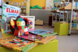 Bücherei - Elefant Elmar