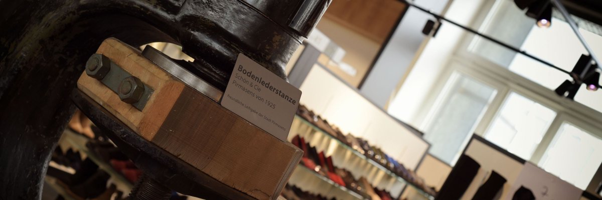 Peter Kaiser - Bodenlederstanze