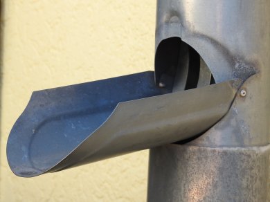 Abfluss einer Regenrinne