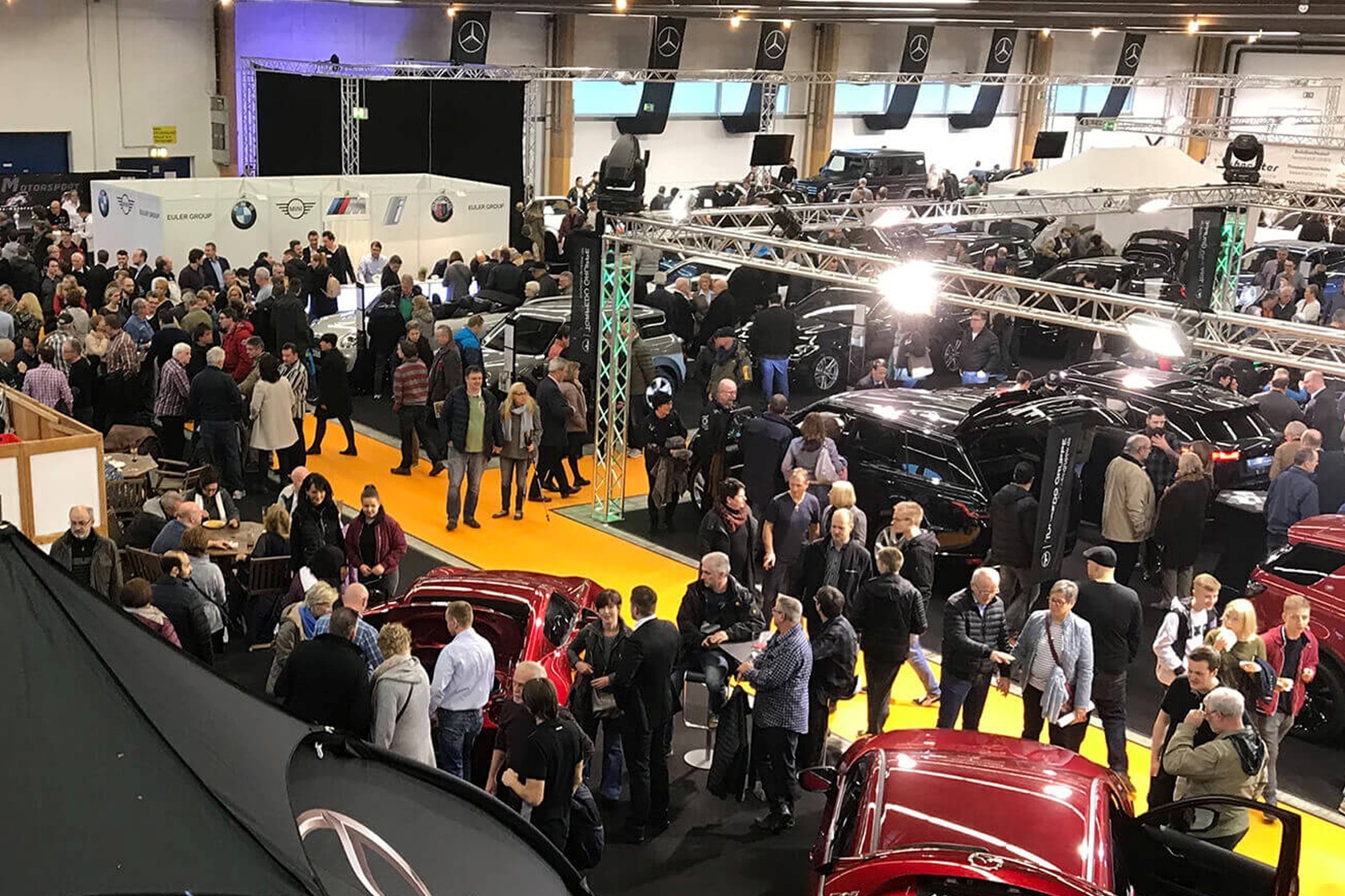 AutosalonMesse Bild von der Autosalon Messe